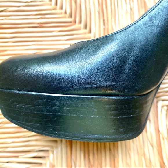 Stuart Weitzman Platform Slingback - Picture 4 of 16